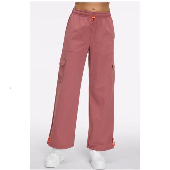 Peloton x Emma Lovewell Technical Cargo Pant Sample  - Sm - NWT - Picture 1 of 12